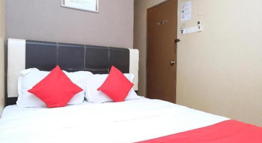 Oyo 44123 Hotel Al-Saif Kuala Kerai Екстериор снимка