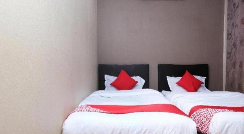 Oyo 44123 Hotel Al-Saif Kuala Kerai Екстериор снимка